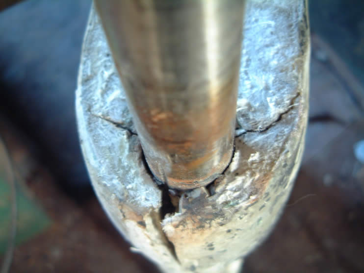 rudder stock cracking